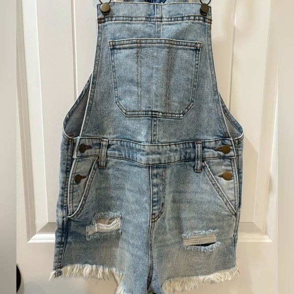 Wild Fable Overall Shorts Womens Size XS - Picture 2 of 6